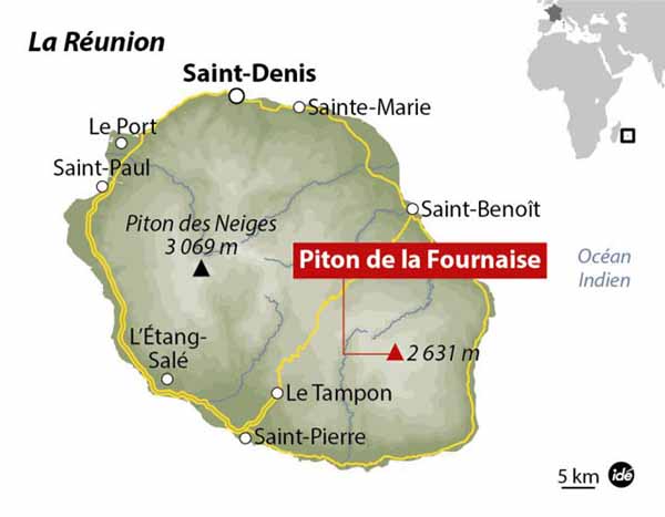 Map of Reunion Island, highlighting the location of Piton de la Fournaise. Reunion is located to the E of Madagascar. Source: Observatorio Vulcanologico Geotermico Acores.